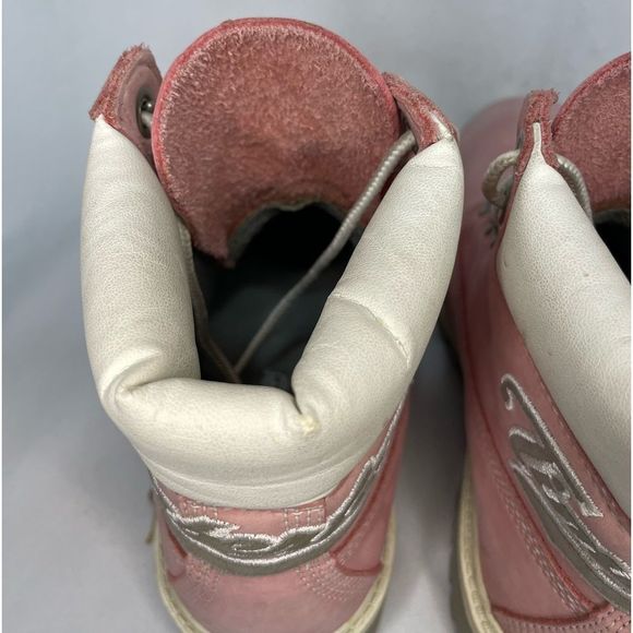 Pink Timberlands - Picture 9 of 11